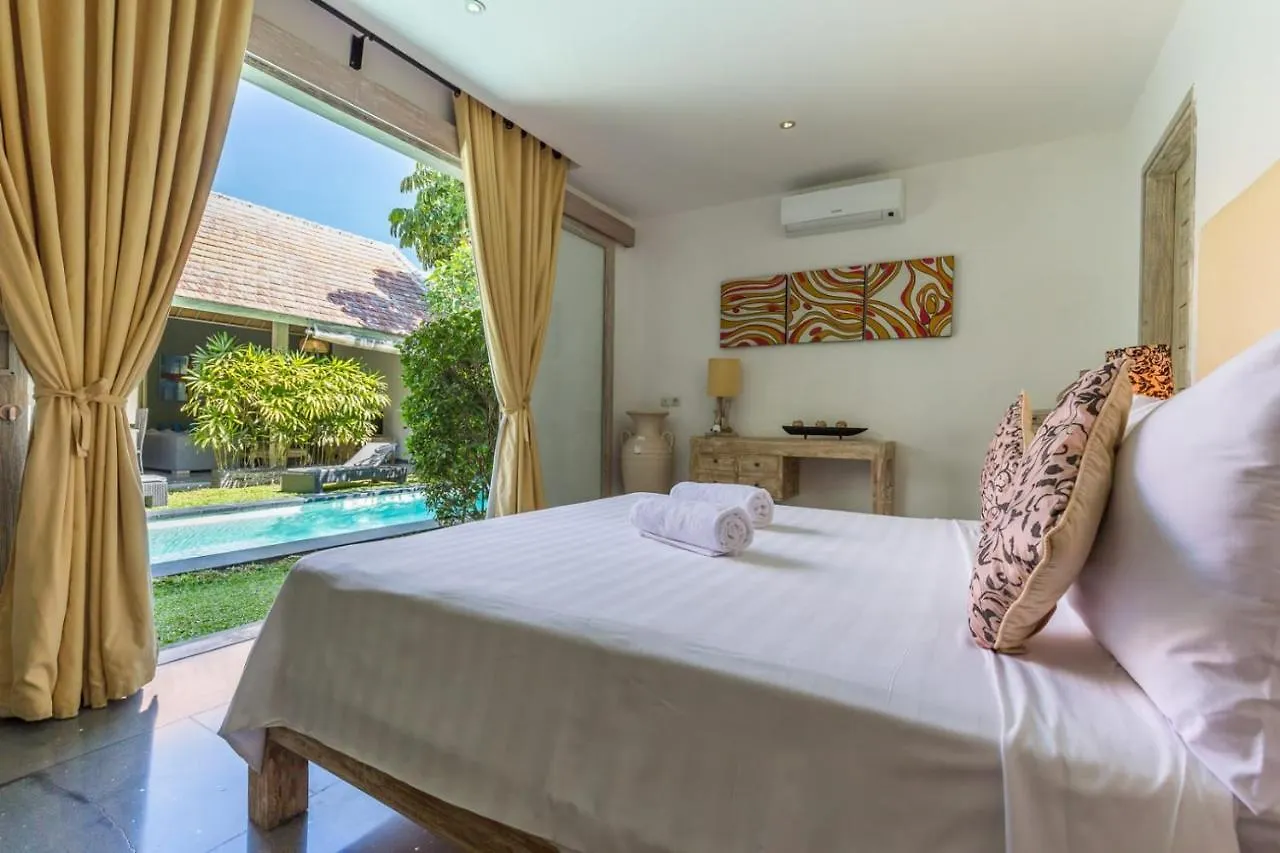 Villa Nuri Merah 2 Seminyak
